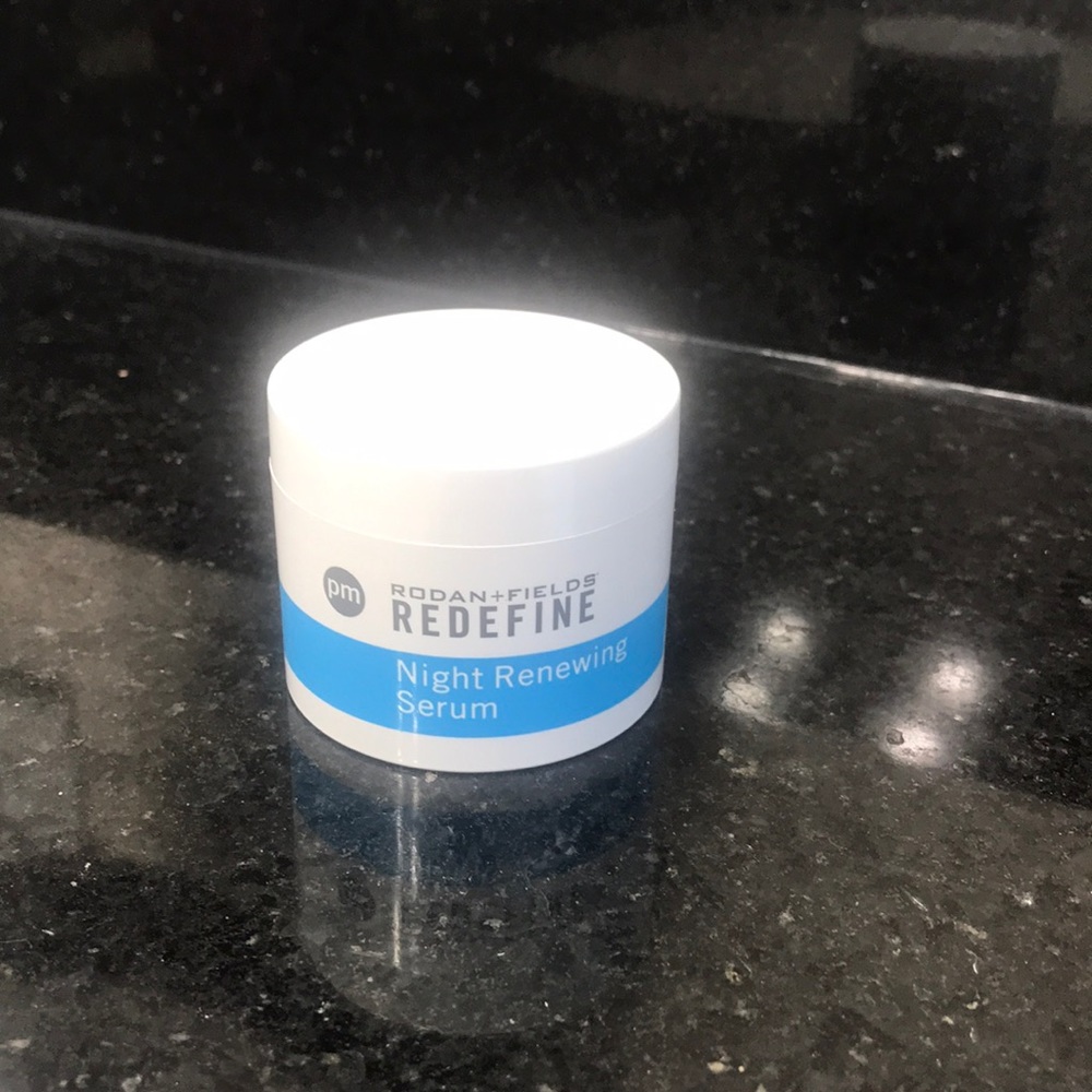 Rodan & Fields Night Renewing Serum (24 left)